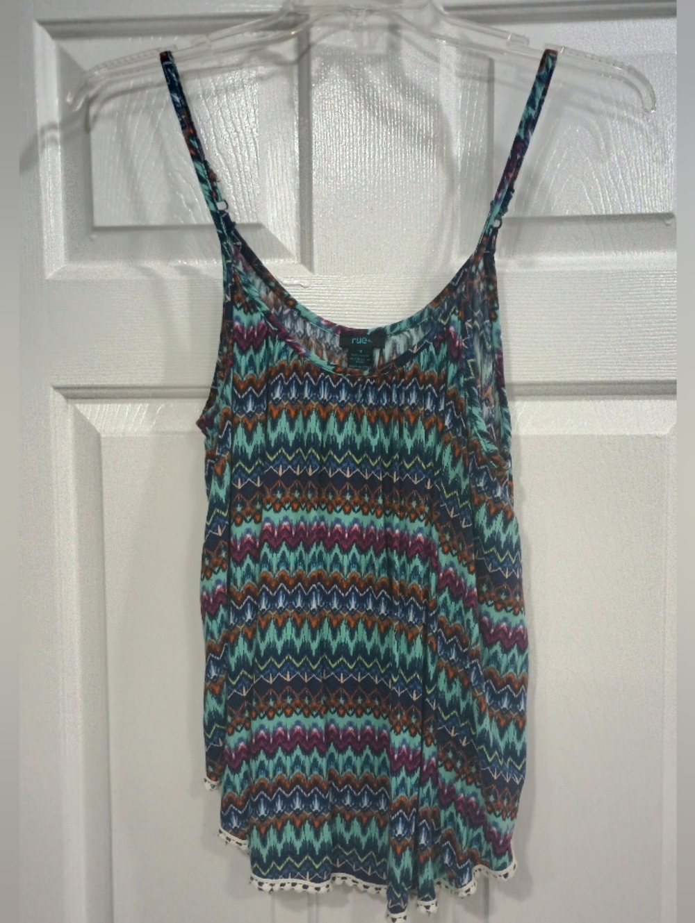 Rue Multicolor Zigzag Print Spaghetti Strap Tank Top 1X